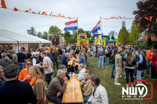 ’t Harde kleurt oranje, gezelligheid op z’n best tijdens Koningsdag 2026! - &copy; NWVFoto.nl